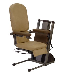 リフテック 介護用イス ステップアップチェア ロング 電動昇降イス　M1676 kaigo-scrio_15-031