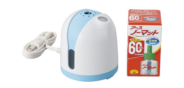 蚊駆除 アースノーマット 60日セット ホワイトブルー 器具＋取替えボトル60日用無香料 (防除用医薬部外品) アース製薬  :4901080122711:快適クラブ.ｎｅｔ 通販 