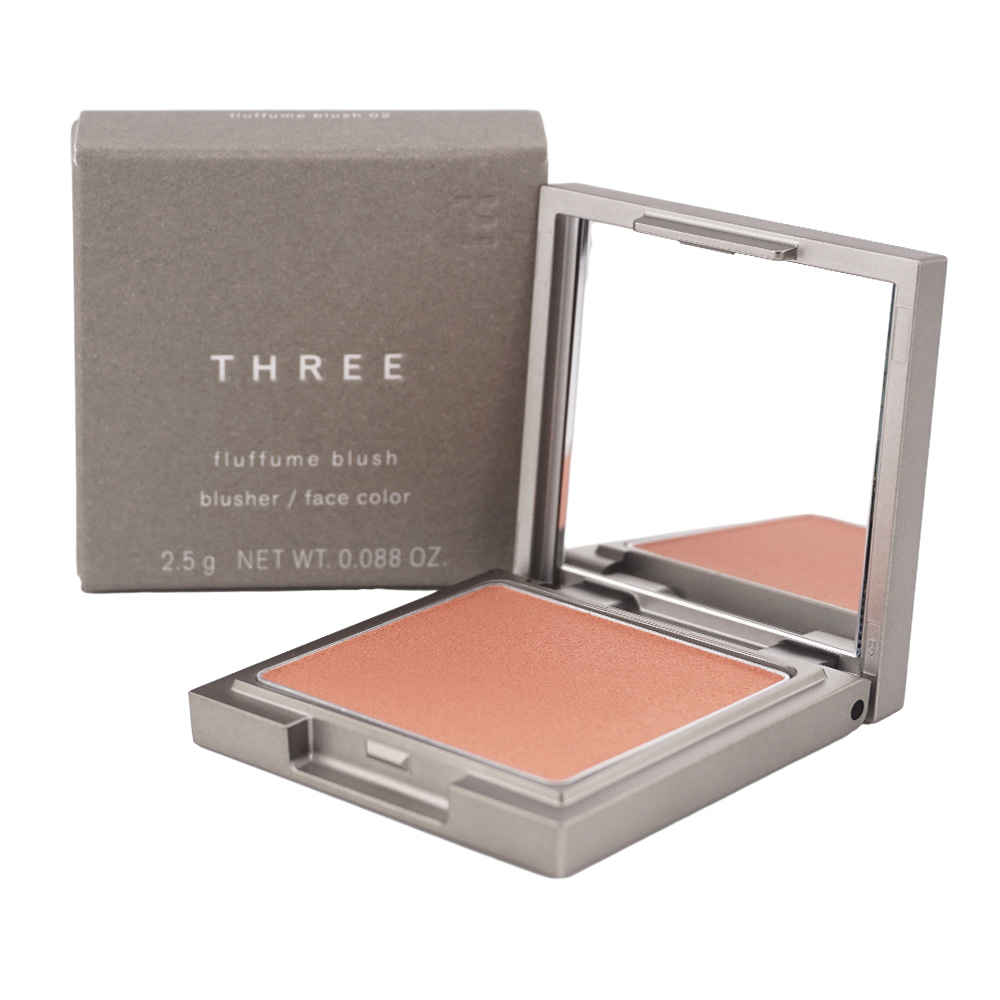 THREE（スリー） フラフュームブラッシュ チーク フェイスカラー 2.5g