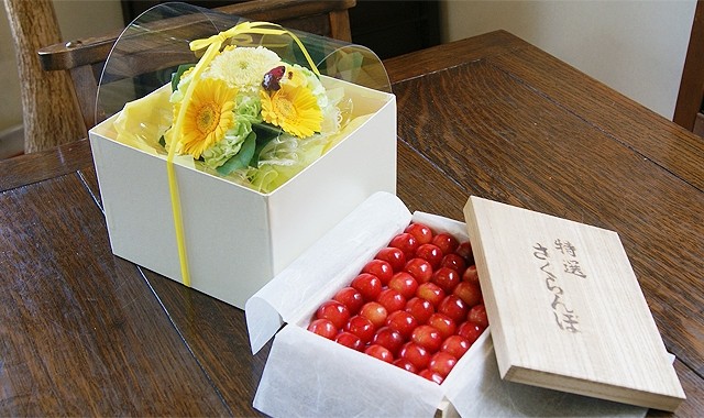 山形県産　サクランボ　佐藤錦　お取り寄せ　送料無料　フラワーギフト ネット通販花屋花樹有（かじゅある )　
