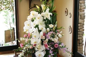 発表会、開店祝いフラワーギフト　ネット通販花屋　花樹有（かじゅある）山形市の花屋