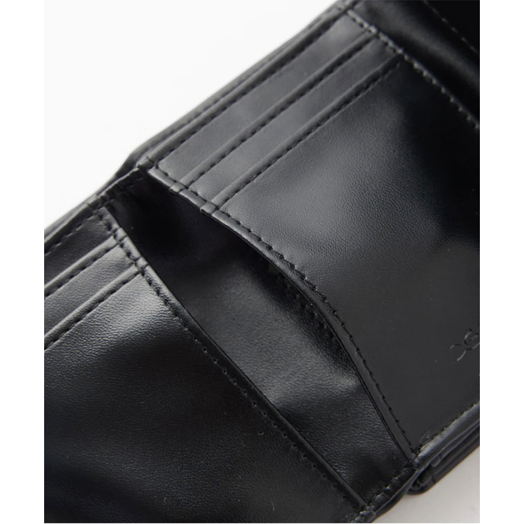 X-girl（エックスガール） 財布 COLOR OVAL LOGO BUCKLE MINI WALLET