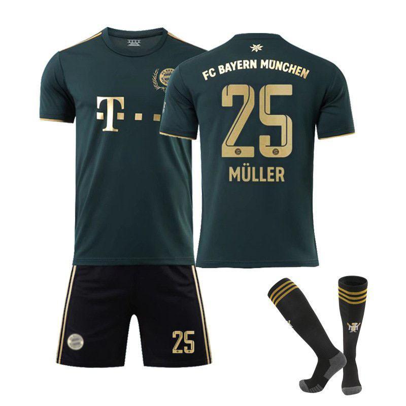 adidas バイエルンミュンヘン　 サッカーウェア 3点セット adidas アディダス バイエルンミュンヘン ユニフォーム 3点