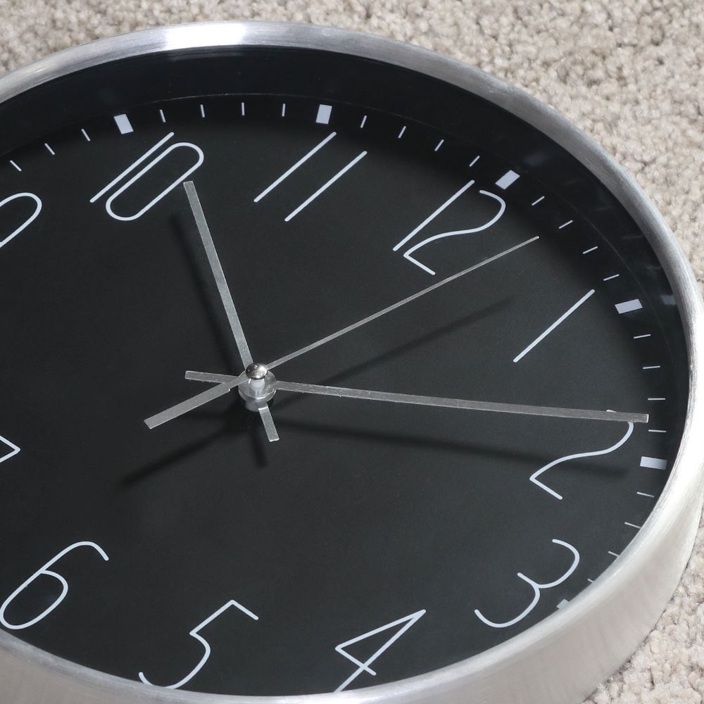 掛け時計 直径25cm ブラック ラーク モノトーン調 電池式 不二貿易