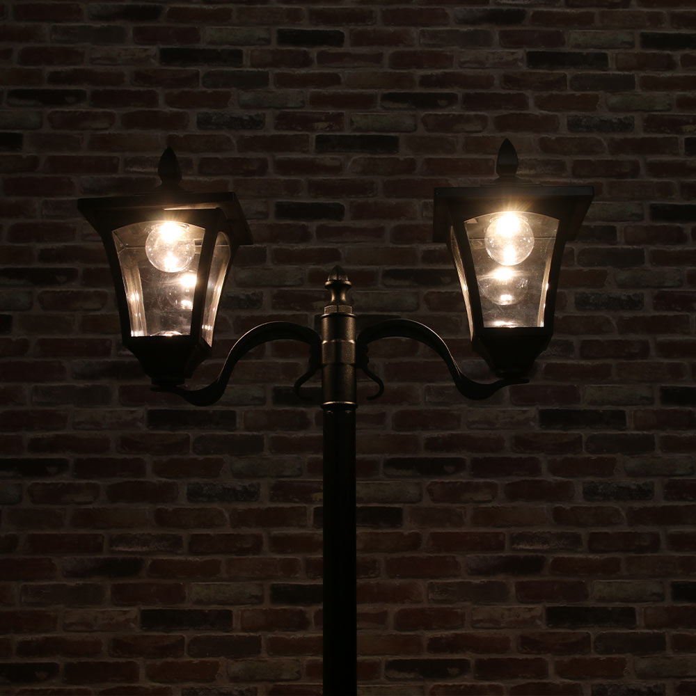 【美品】　LEDスタンドライト 2灯式 ランタンスタンド　100w×2灯 不二貿易 ソーラースタンドライト 2灯 プランター付き 黒 組立品