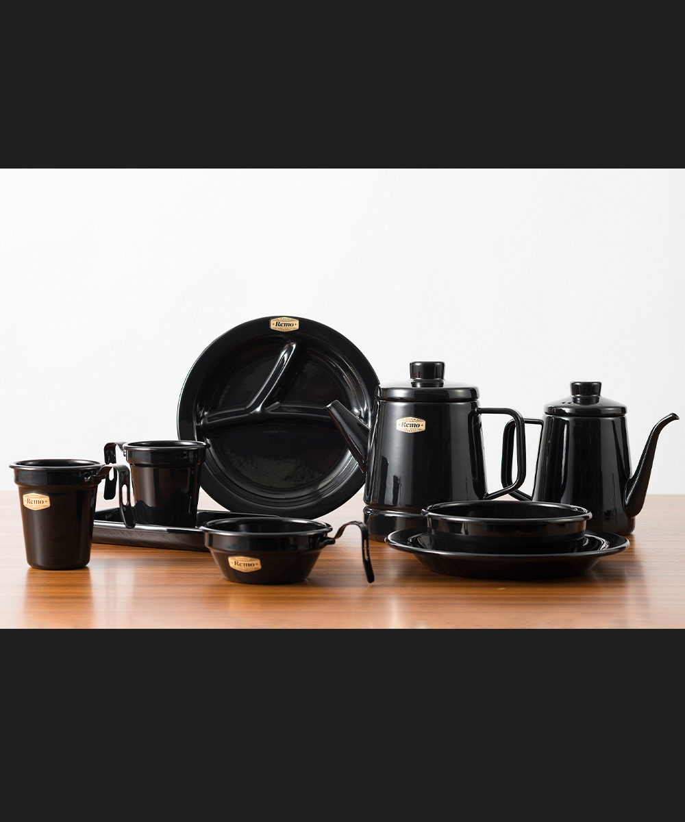 ホーロー プレート 23cm ブラックアウトドア | 琺瑯 黒 食器 お