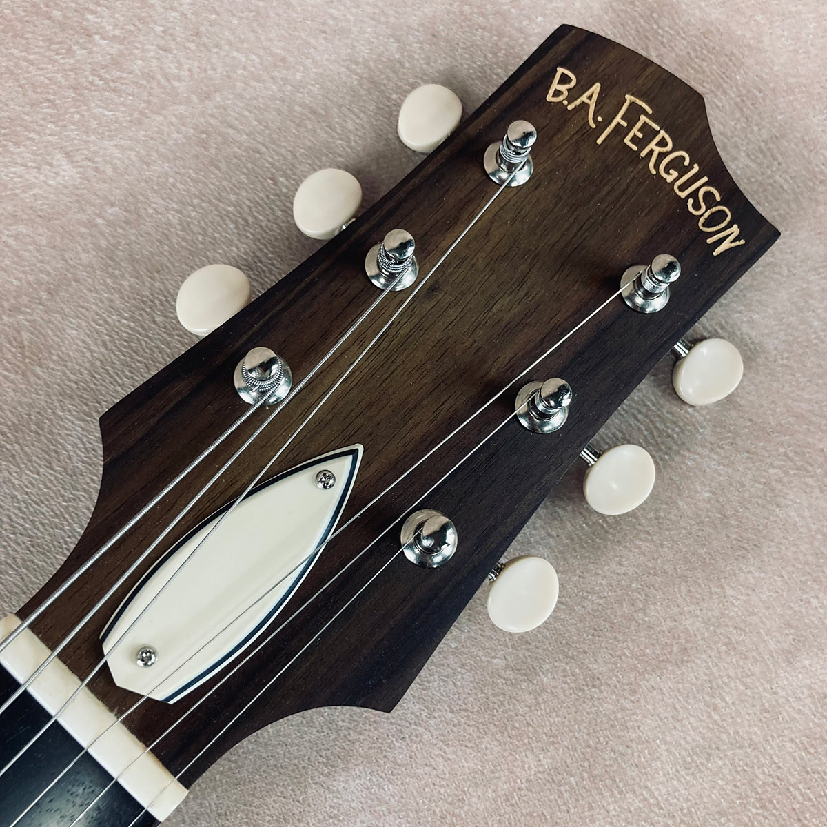 B.A. Ferguson Guitars ( ビーエー ファーガソン ) エレキギター