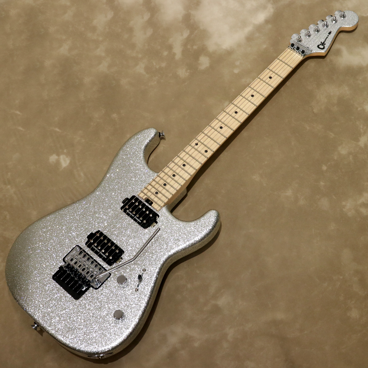 Charvel CHARVEL シャーベル　ベース　現状 mt0164568_m.jpg