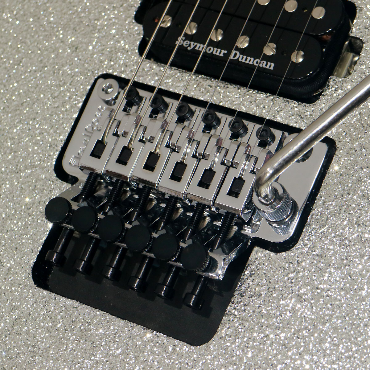 Charvel CHARVEL シャーベル　ベース　現状 Charvel(シャーベル) Pro-Mod シリーズ 新製品が発売！