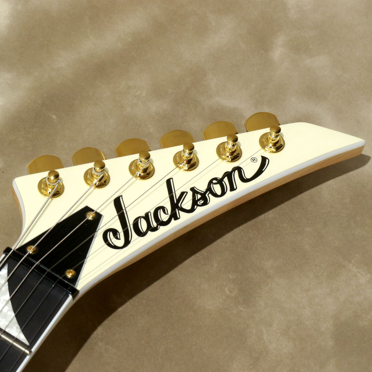 [Outlet]Jackson ( ジャクソン ) Pro Series Rhoads RRT-3, Ivory with Black Pinstripes [S/N: ISJ2302649]｜kanda-store｜04