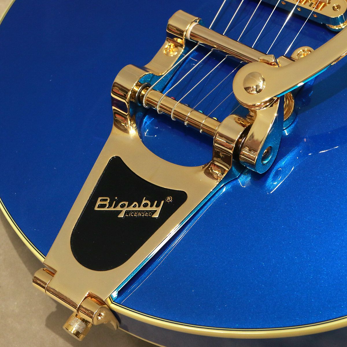 Gretsch ( グレッチ ) G5655TG Electromatic Center Block Jr. Single-Cut with Bigsby, Azure Metallic | GRETSCH | 06