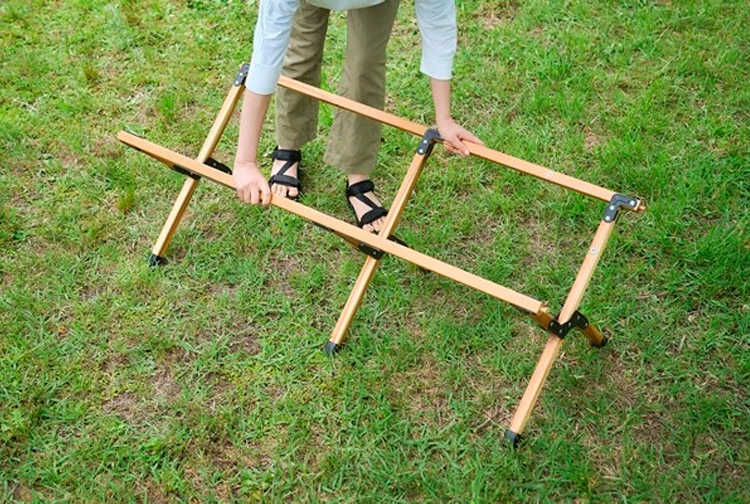 HUGEL アイリスオーヤマ　ウッドロールテーブル アウトドアテーブル 幅 約120cm HUGEL ウッドロールテーブル WRT-120