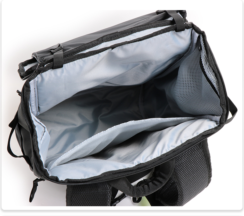 UNDER ARMOUR アンダーアーマー ターポリン バックパック 40L