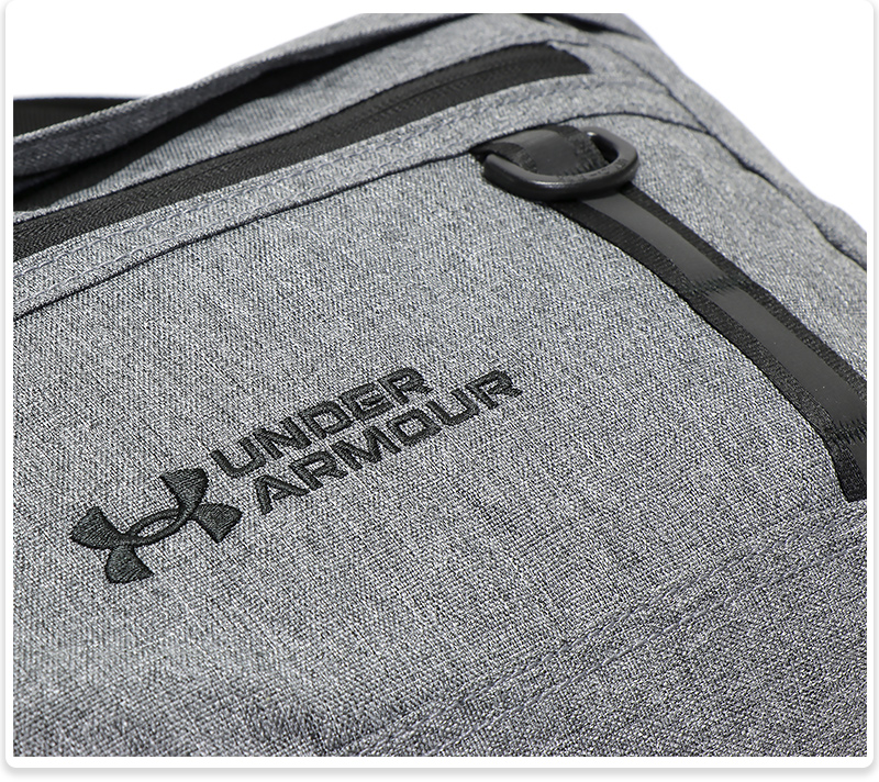 UNDER ARMOUR（アンダーアーマー） ボディバッグ クロスバッグ 斜め