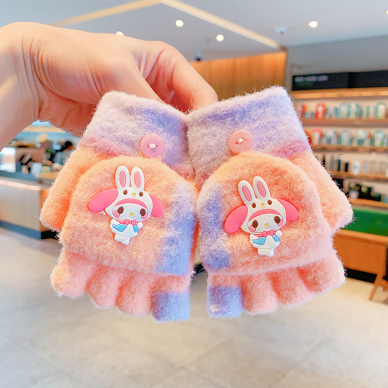 チャーム ストラップ 刺繍 フェルト クリスマス[専用　トン吉様　＊仕上げ前＊] チャーム ストラップ 刺繍 フェルト クリスマス[専用 トン吉様