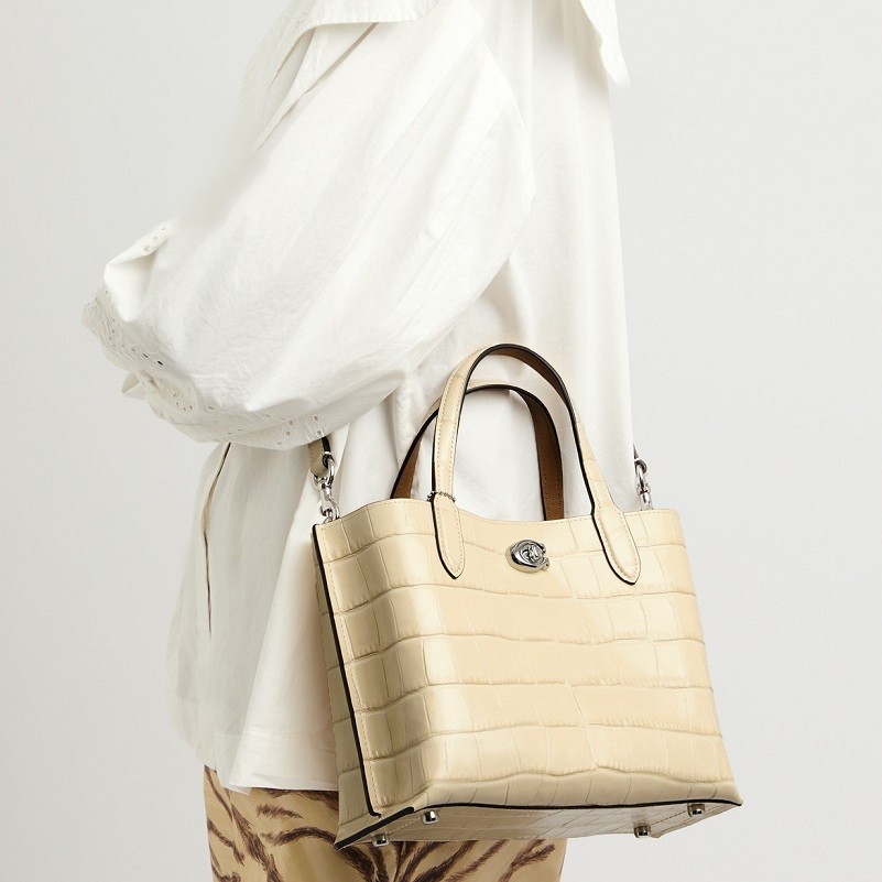 美品 COACH コーチ 2way ハンドバッグ ショルダーバッグ Z106 COACH コーチ バッグ 2024新作セール C8632 斜め掛け トート