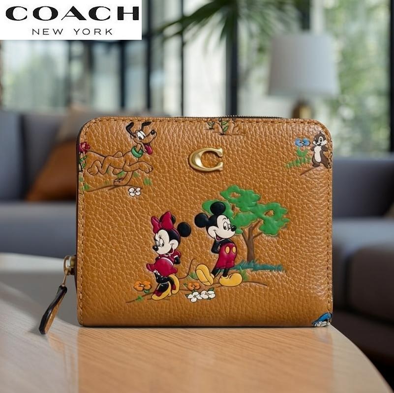 coachコーチDisneyコラボコンパクトウォレット二つ折り在庫 COACH（コーチ） DISNEY X COACH ディズニー X コラボ 財布 二つ折り