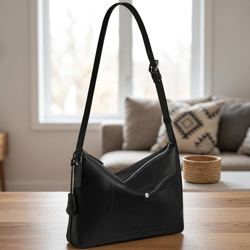 COACH（コーチ） ショルダーバッグ 黒 2026新作 レディース メンズ