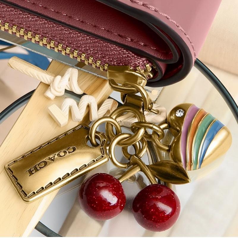 COACH 二つ折り財布 新品 COACH（コーチ） 財布 二つ折り財布 6390 レザー 革 アウトレット