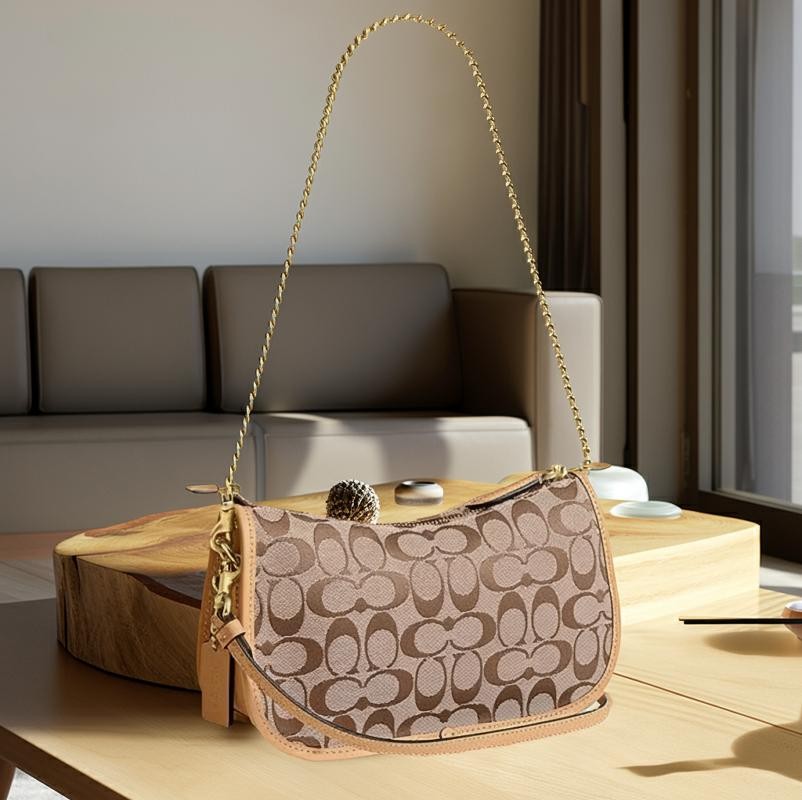 COACH（コーチ） バッグ CEM79 新作 ショルダーバッグ ブティック