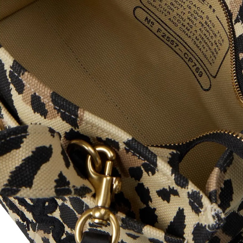 極美品 コーチ 2way トートバッグ レオパード デンプシー cp769 極美品 コーチ 2way トートバッグ レオパード デンプシー cp769