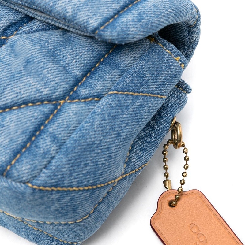 【COACH】ショルダーバッグ 20 *キルティング デニムCR701 COACH コーチ バッグ ショルダーバッグ 斜め掛け デニム CR701