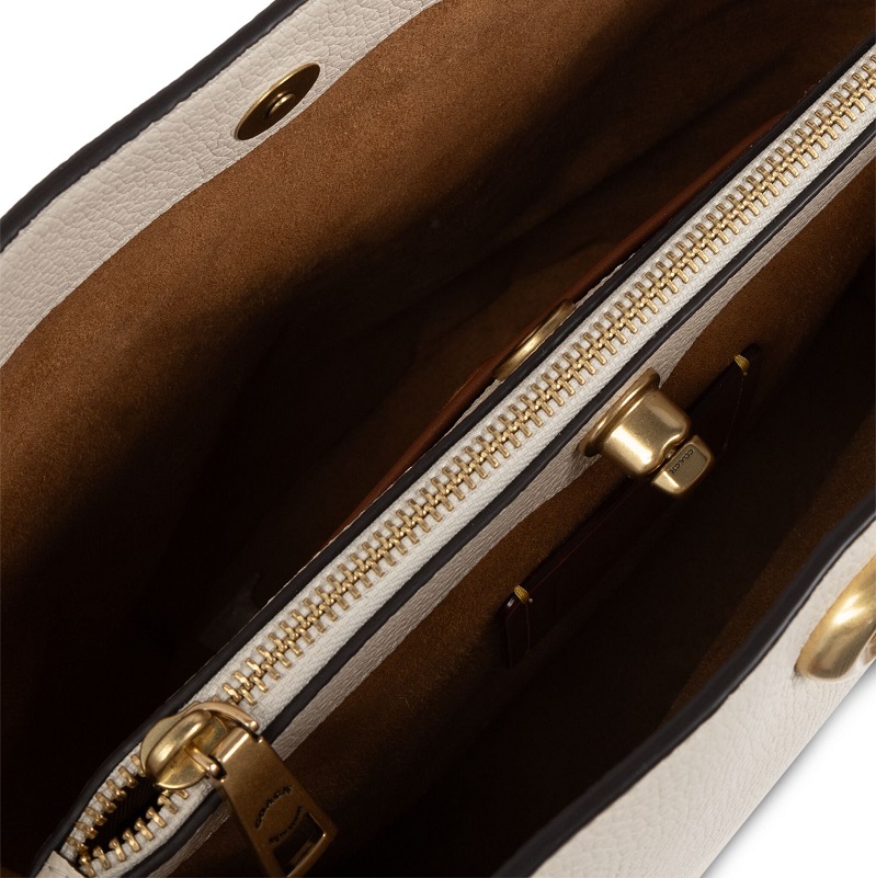 【COACHブティック】●即完売！NEW!!●キャリー バックパック gco02c4005qblgq-4.jpg