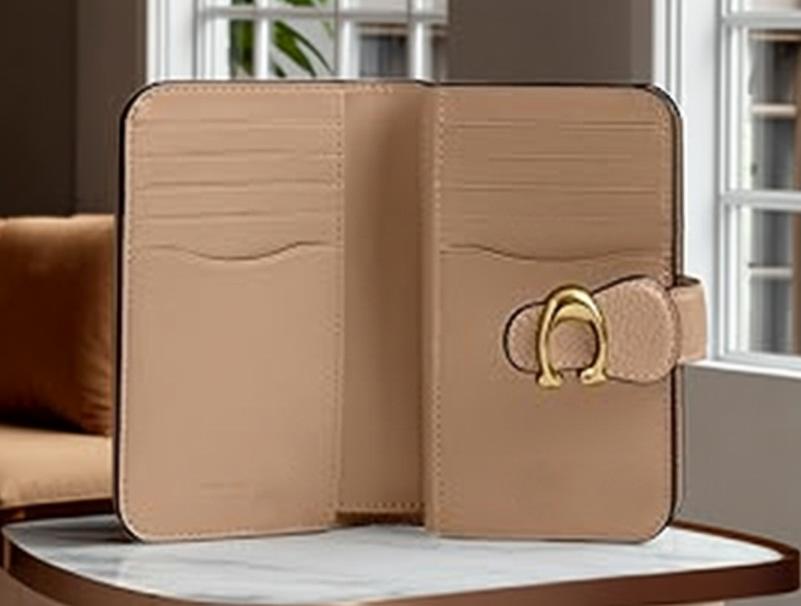 COACH（コーチ） 新作セール 二つ折り財布 CX125 カードケース