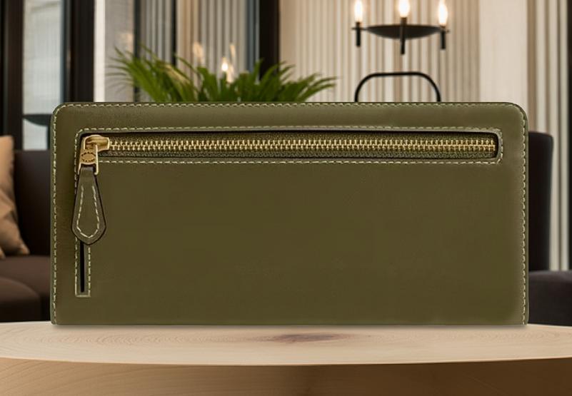 COACH（コーチ） 2026春新作 長財布 新作 金運開運財布 運気や金運を