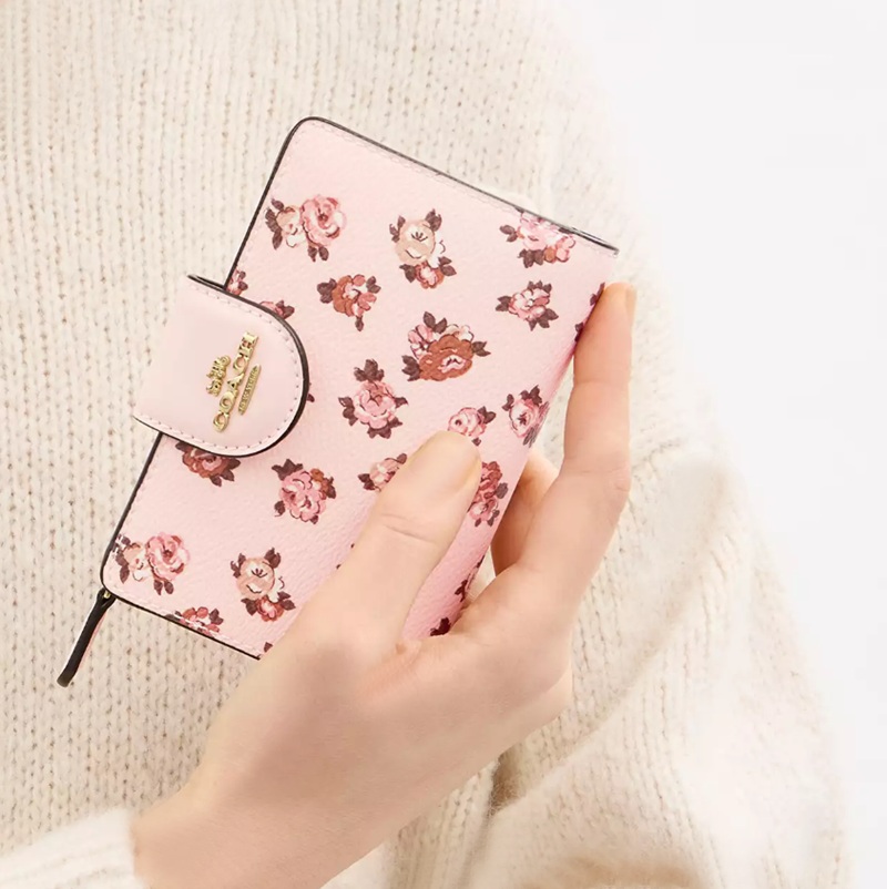 COACH（コーチ） 新作セール 財布 レディース二つ折り財布 CZ343