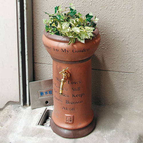 テラコッタ 散水栓カバー