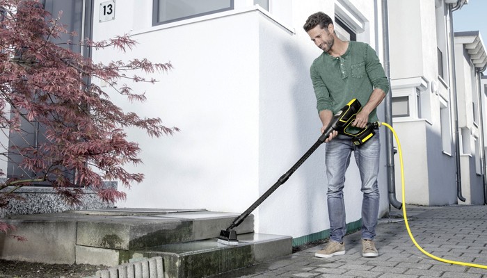 【美品】本体純正自吸用ホース・デッキクリーナー付★ケルヒャーKMINI高圧洗浄機 K MINI 自吸水道兼用セット（ボックス付き） - 高圧洗浄機（家庭用