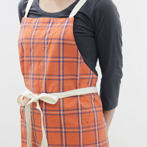 エプロン　名前刺繍　名入れ　プレゼント　ギフト　名入れ刺繍エプロン　デイリーチェック | 名入れギフトKARIN | 02