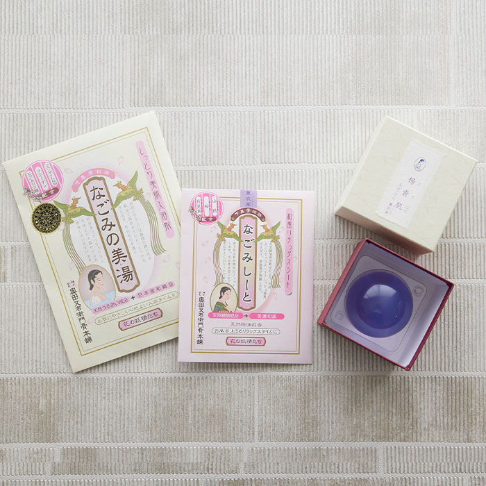 ギフト　プレゼント　楊貴肌(よきはだ)ぷるぷる玉せっけん　下呂膏物語なごみしーと　下呂膏の湯/なごみの美湯　３点セット | 名入れギフトKARIN | 01