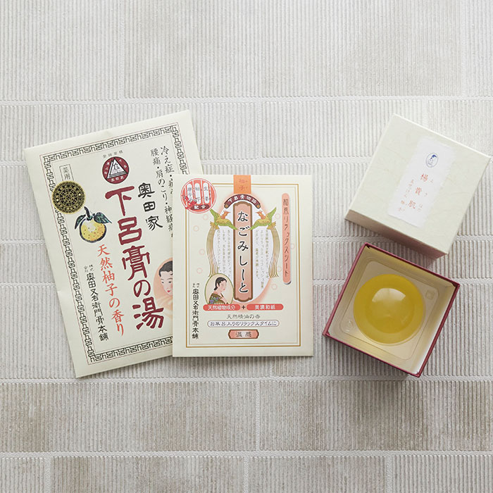 ギフト　プレゼント　楊貴肌(よきはだ)ぷるぷる玉せっけん　下呂膏物語なごみしーと　下呂膏の湯/なごみの美湯　３点セット | 名入れギフトKARIN | 02