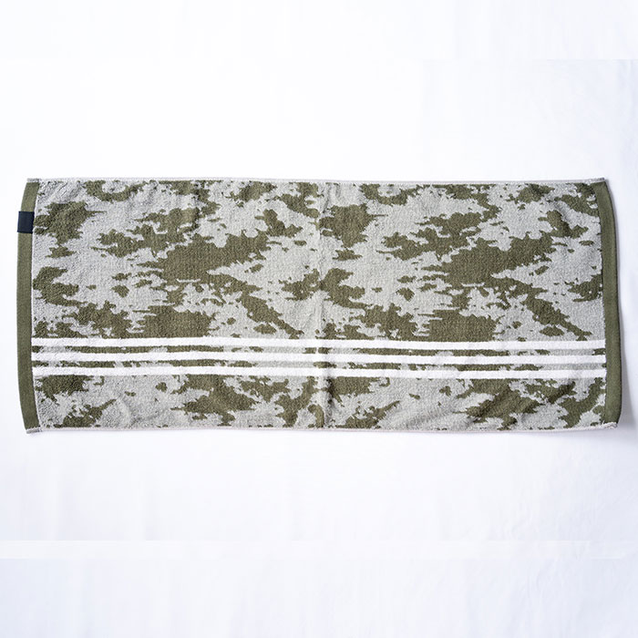 タオル　スポーツタオル　アディダス　誕生日　大会記念品　名前刺繍　名入れ　プレゼント　ギフト　 名入れ刺繍タオル ミリタリー柄 ハンター ADIDAS | 名入れギフトKARIN | 02