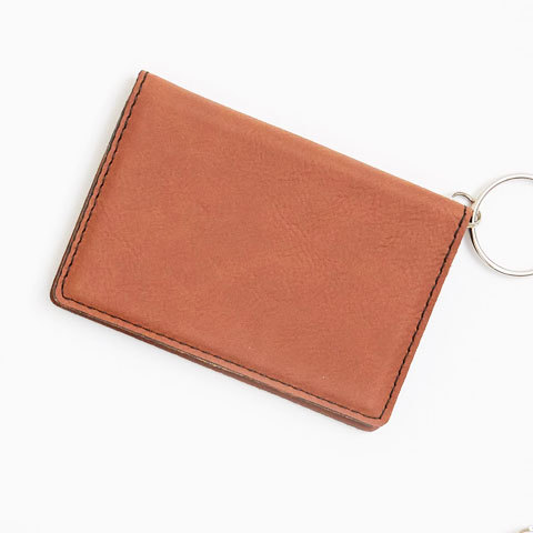 パスケース　キーホルダー　リール　名入れ　ギフト　プレゼント　入学祝い　二つ折り レザー調 名入れパスケース＆カラフル 名入れリールキーホルダー Laser | 名入れギフトKARIN | 02