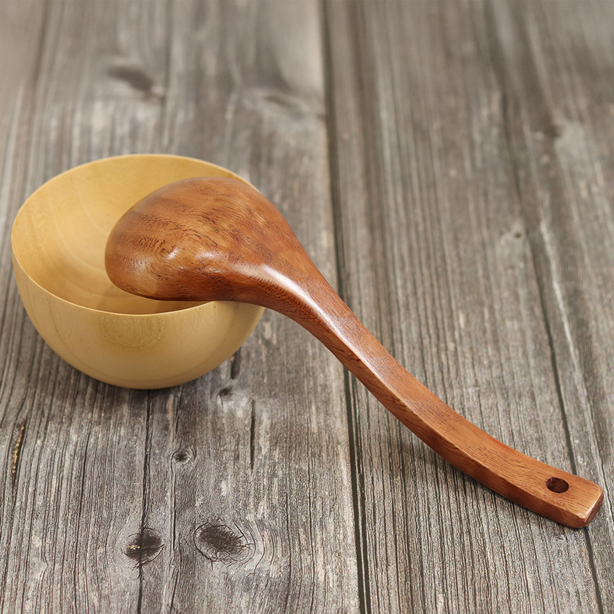 木製 お玉 吊り下げ キッチンツール 調理器具 おしゃれ かわいい キッチン用品 キッチングッズ おたま 鍋 味噌汁 シンプル レードル 万能 マルチ 取り分け 和 和食器 北欧
