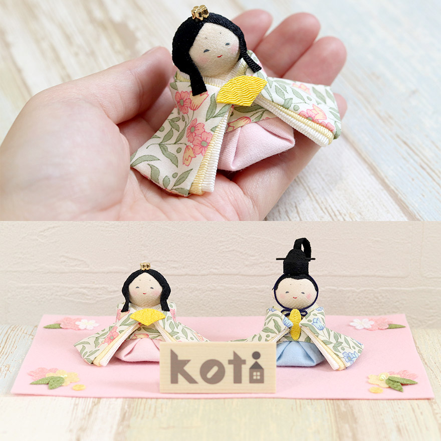 雛人形 コンパクト ひな人形 koti 花ひな飾り 木製 名入れ立札付き