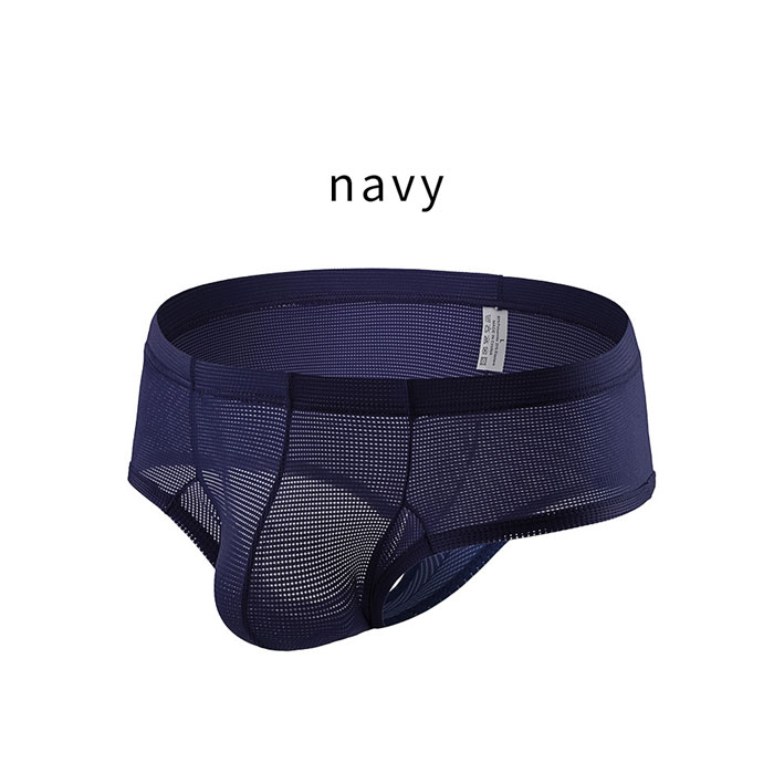 メッシュ素材で快適♪通気性抜群なブラジリアンショーツ