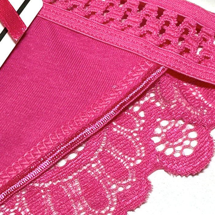 キラキラゴムとバックスタイルが美しいブラジリアンスタイル