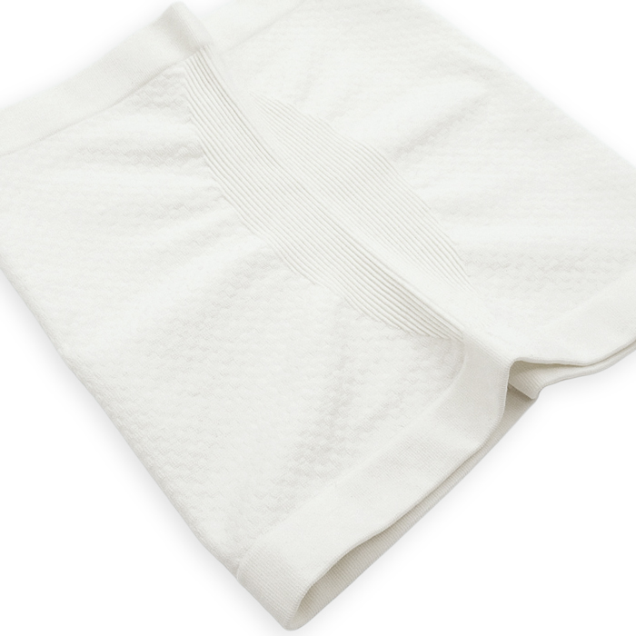 【送料無料】 シルク混でやさしく腰を支える 腹巻サポーター