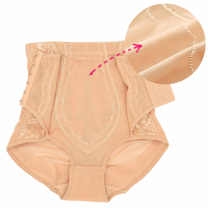 【送料無料】 メッシュ素材のお腹すっきりガードルショーツ