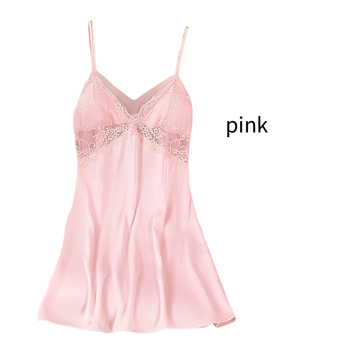 艶やかサテンと繊細レースが魅せる大人のスリップ