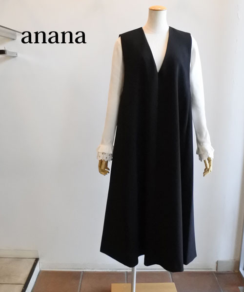 anana アナナ Vネックスリーブレスフレアワンピース ジャンパー