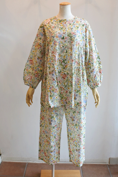 ごろう鴨居羊子TUNIC 　ルームウェア　パジャマ　半袖　七分丈パンツ ごろう鴨居羊子TUNIC ルームウェア パジャマ 半袖 七分丈パンツ