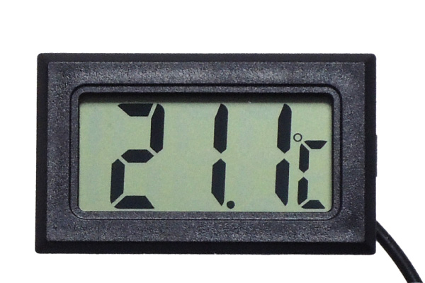 小型コンパクトタイプ デジタル温度計 水温計 LCD表示 センサー防水 -30度〜109度までOK!!