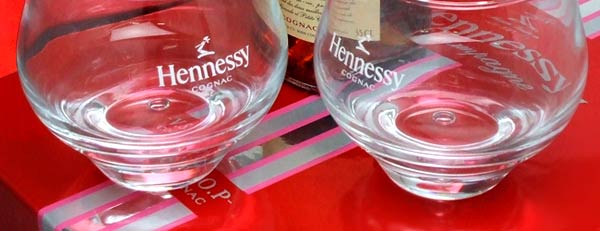 【未開封品】Hennessy VSOP グラス2つセット 350ml ヘネシーVSOPグラス2個付 限定特別ペアグラスギフトセット 350ml