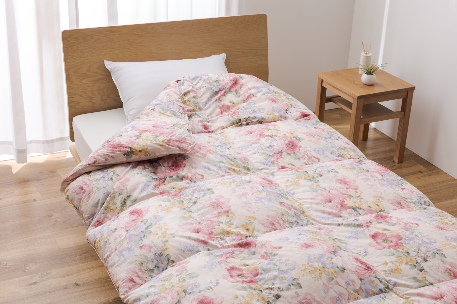 羽毛布団 シングル 冬用 日本製 ホワイトダックダウン93％ 増量1.3kg