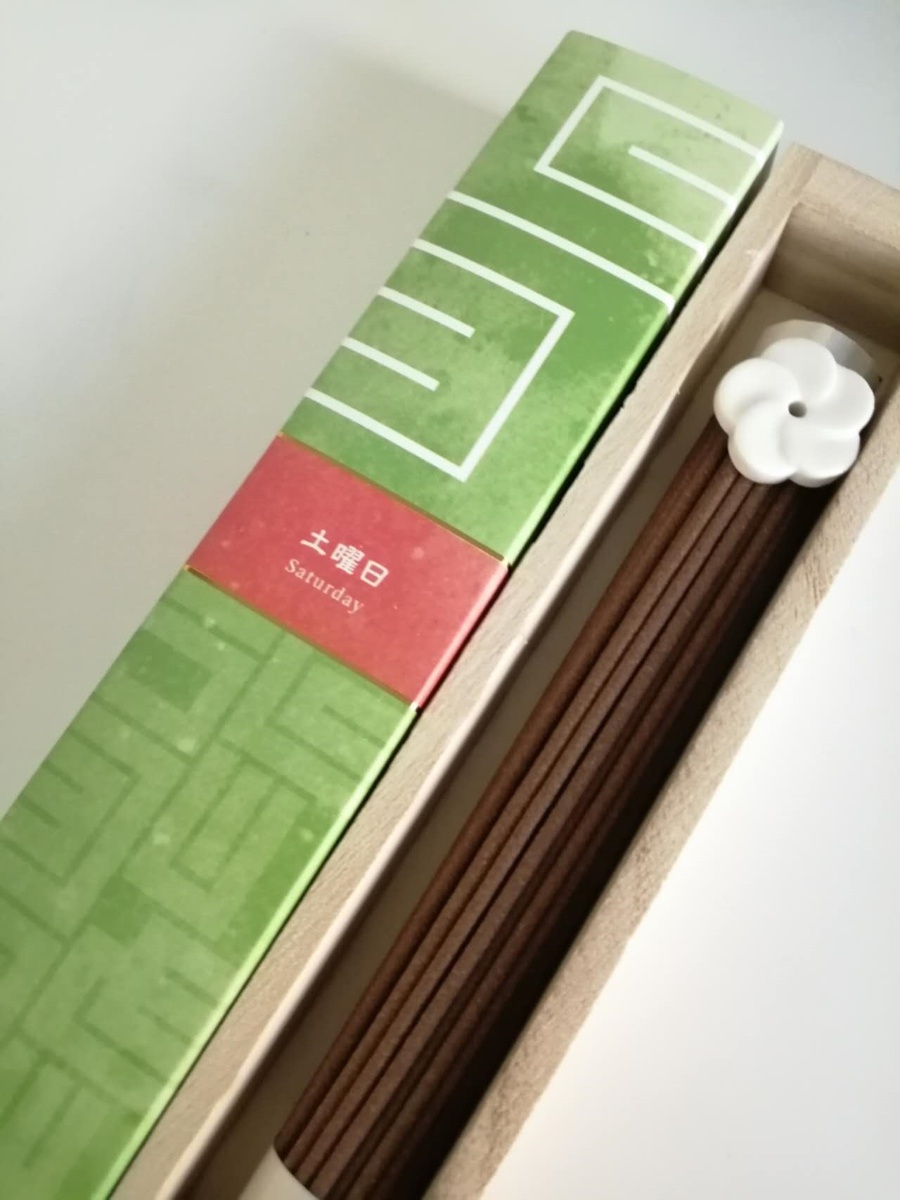 観栄堂　悠香  